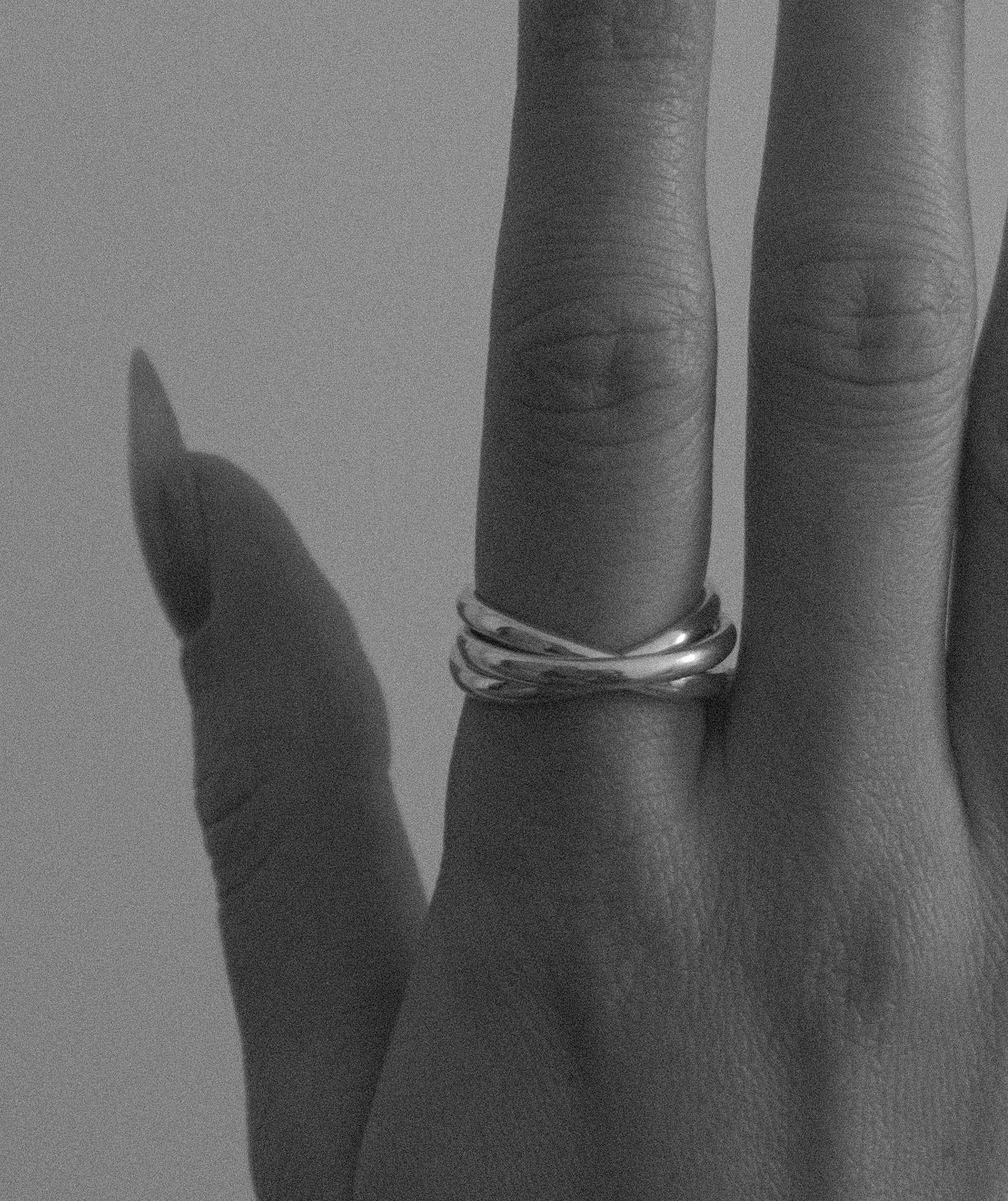 Entwine ring
